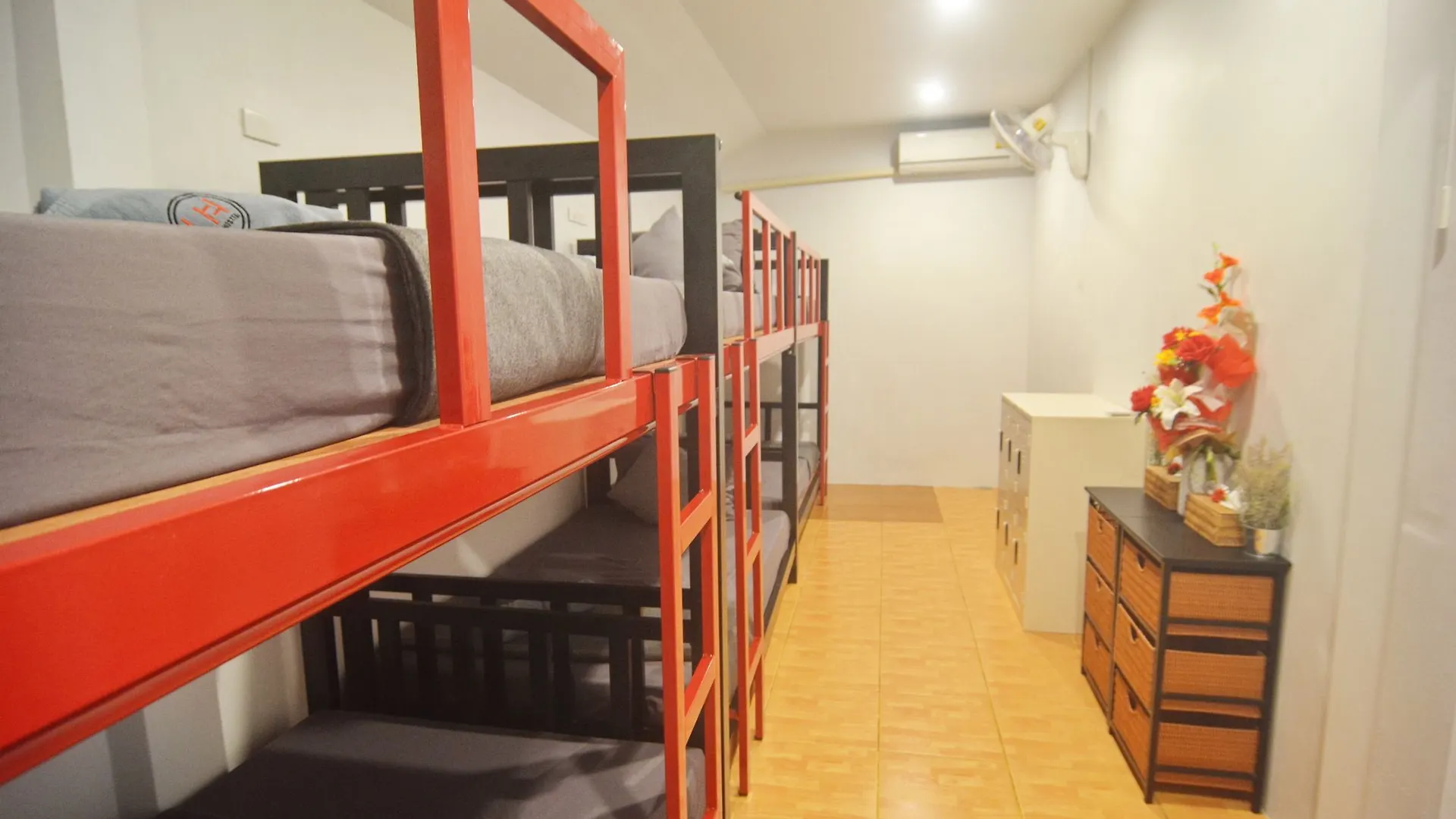 Lanta Hostel - Adults Only Ko Lanta